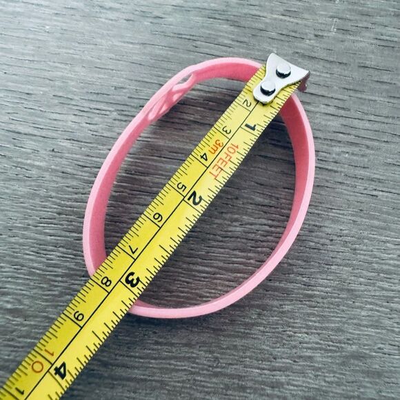 Pink Peace Love Silicone Wristband Bracelet - Picture 4 of 4